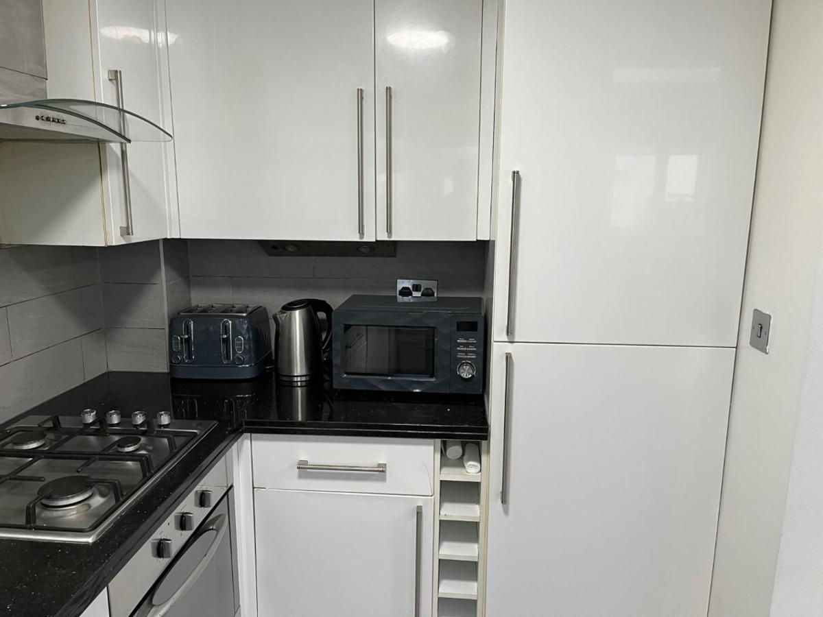 Three Bedroom House In Tooting By Star Apartments London Exterior photo