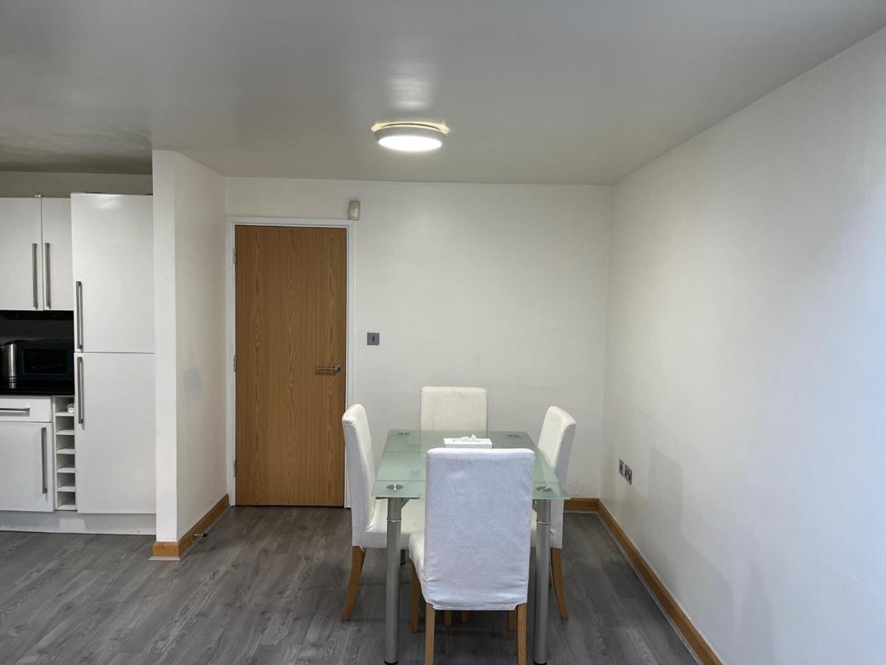 Three Bedroom House In Tooting By Star Apartments London Exterior photo